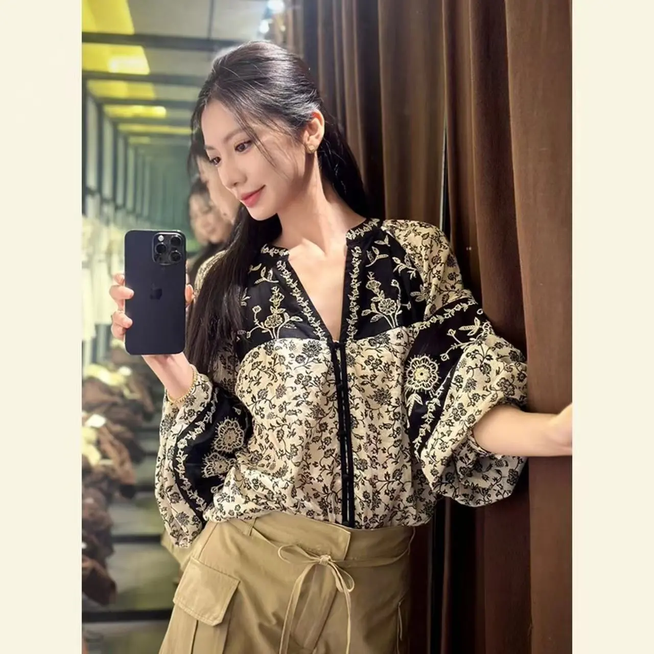 Ethnic Fashion For Ladies - Модная женская блузка с этническим принтом