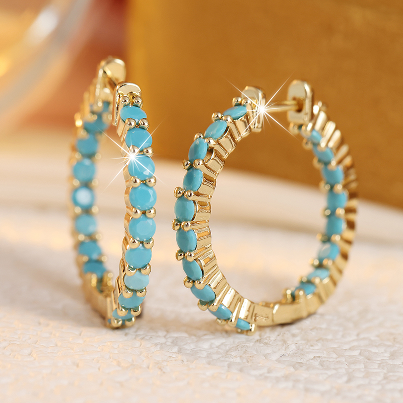 Этнические серьги-кольца с ими – обзор и цена Ethnic Wear In Fashion